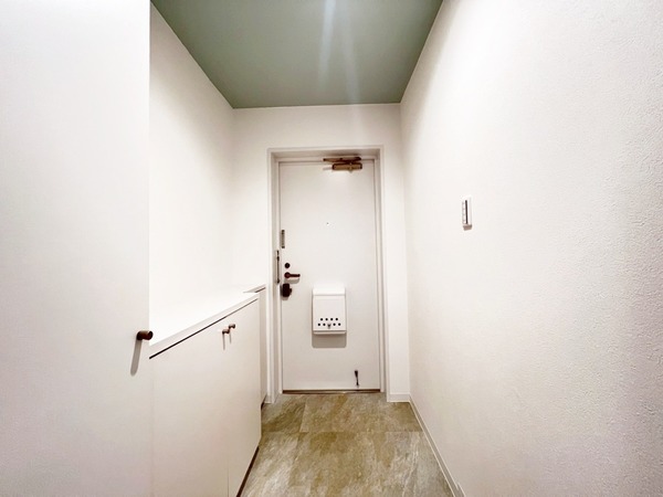 ハイム下鶴間403号室 玄関