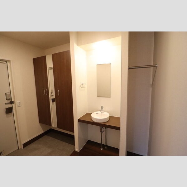 BLATT　HUS 玄関
