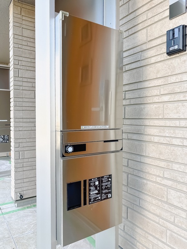 アイビスコートⅡ1階 ポスト・宅配ボックス