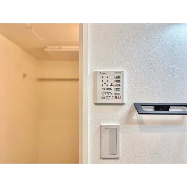 ピオニー101号室 ☆浴室暖房換気乾燥機