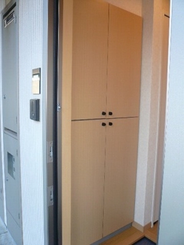 ＩＬ・ＳＯＬＥ 玄関