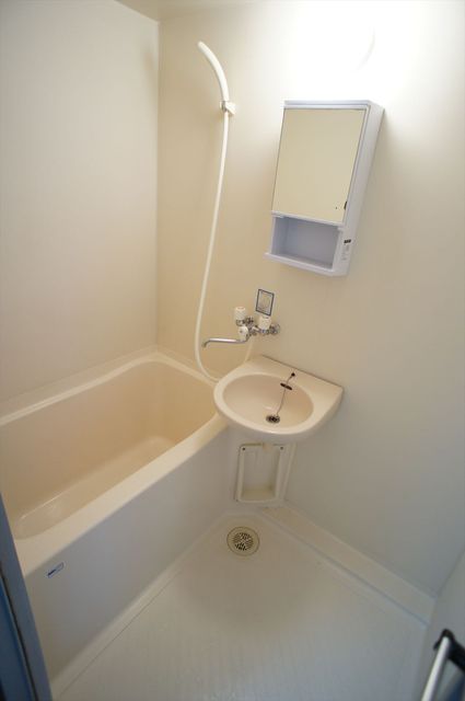 ビラおゆみ野0301号室 お風呂でゆっくりして下さい