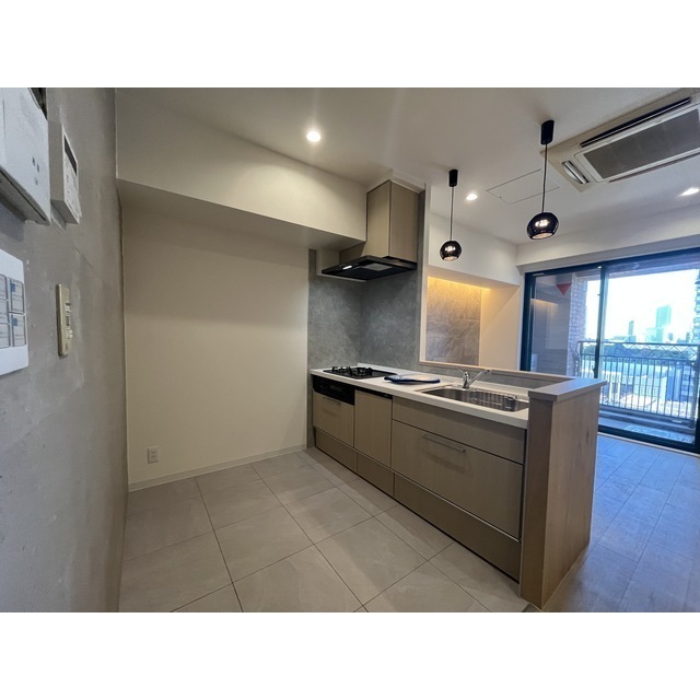 ルネパルティーレ汐留0705号室 キッチン