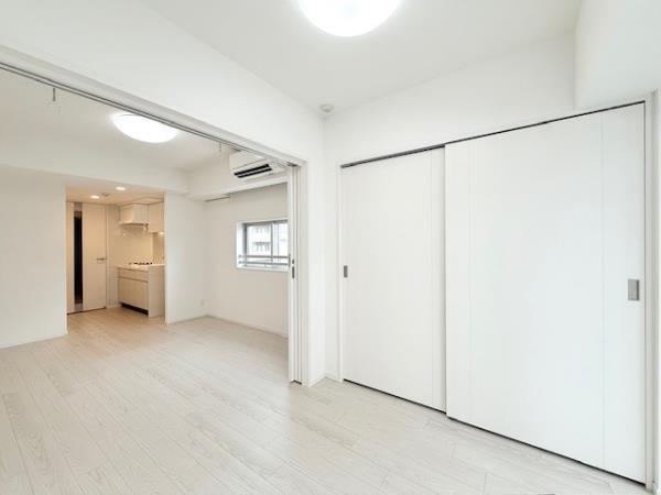 Ｂｒｉｌｌｉａ　ｉｓｔ　渋谷本町7階 リビング