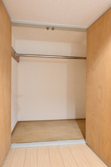 カルタス２１駒場東大前 クローゼット