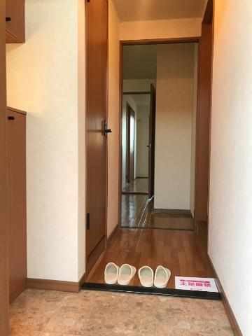 エルガーデン 玄関