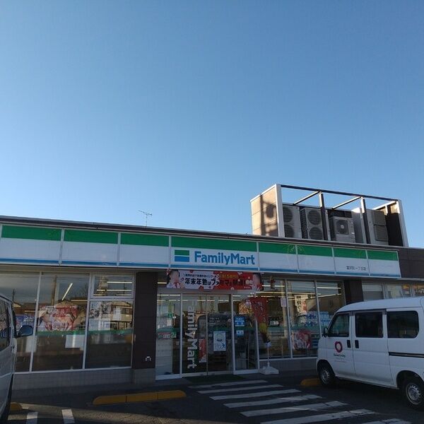 グランドソレイユ ファミリーマート(387M)