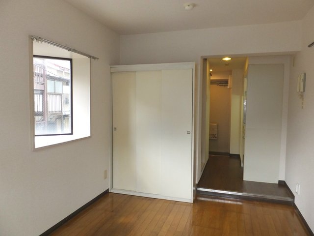 スカイコート武蔵小杉第4 リビング