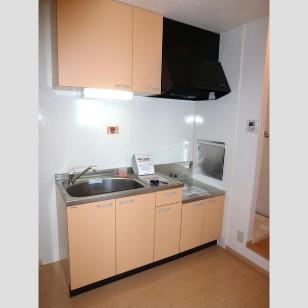ヴェリタ サクラーレ202号室 キッチン