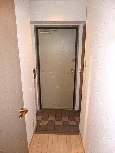 ジェイパーク元住吉4階 玄関 前回募集時／2023年4月の写真