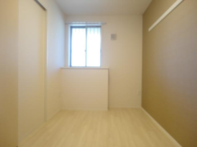 en guren　（エン　グレン）201号室 洋室