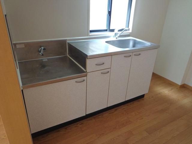 ガーデンハイム1階 キッチン