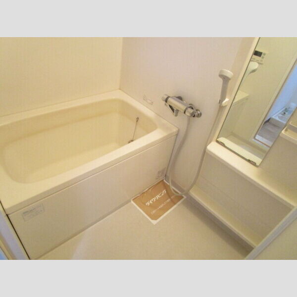 メルベーユ・アズール 追い焚き給湯機能付き浴室