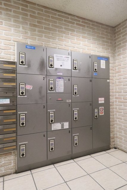 フェニックス笹塚駅前7階 宅配BOX