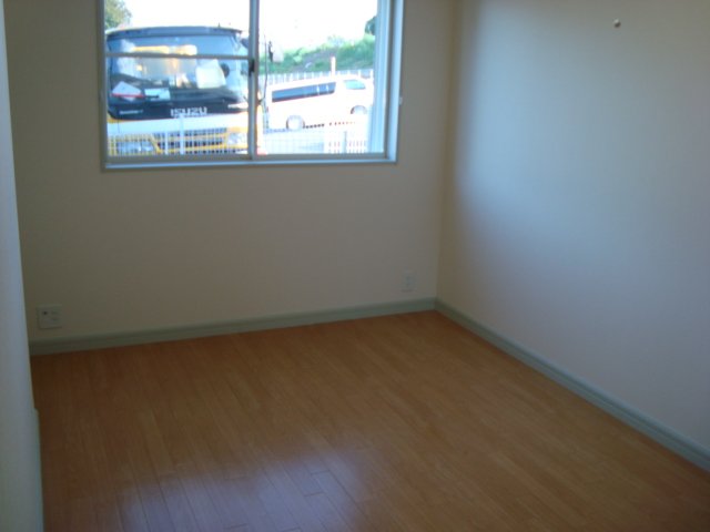 エバーガーデン 洋室