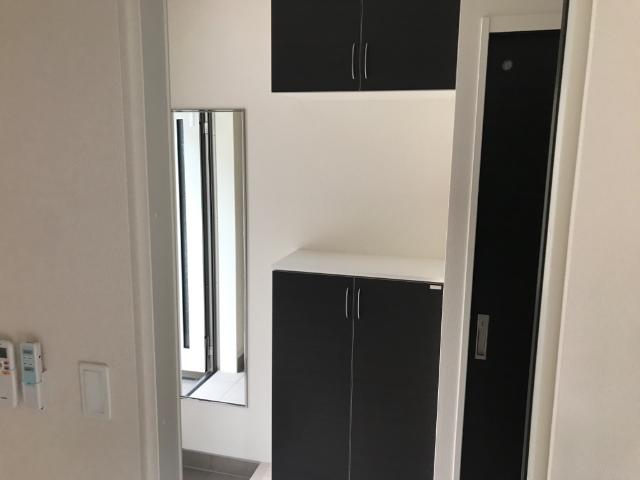 グリーンパーシモン102号室 玄関