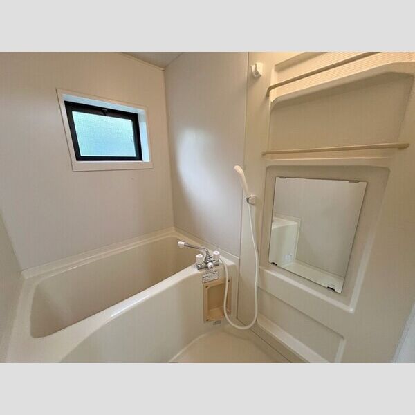 ヴィラモデルナ　A102号室 浴室