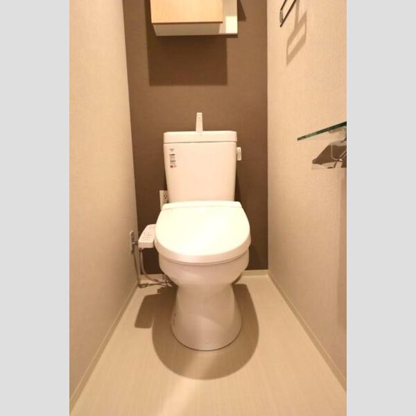 サンジョイアゼロ105号室 温水洗浄暖房便座