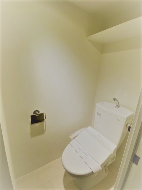 ザ・パーククロス千歳烏山3階 トイレ