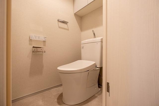 Lighthouse西新宿5階 トイレ