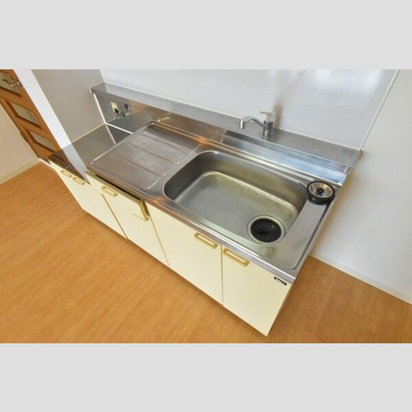 マンションビスタリカ402号室 独立キッチン