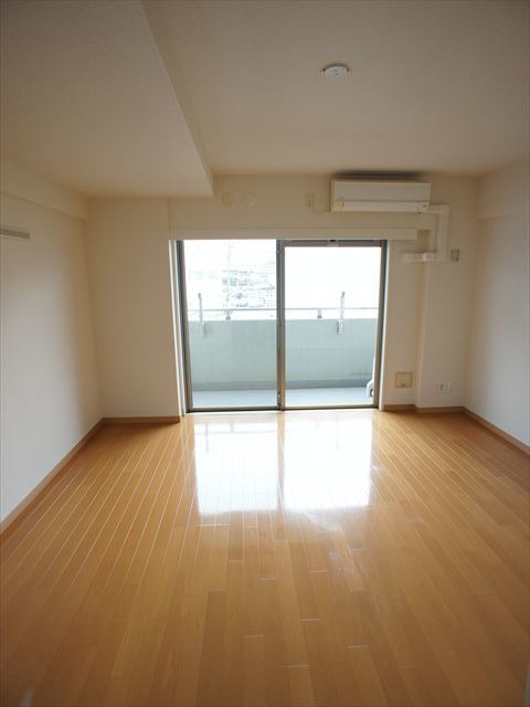 Ｃａｓａ．ａｖｉｒｉｏ0304号室 使いやすい居間です