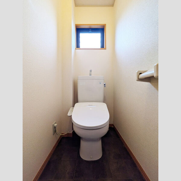 タウンコート　A102号室 トイレ