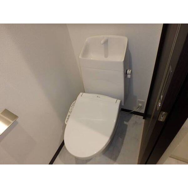 ミレーニア0105号室 トイレ