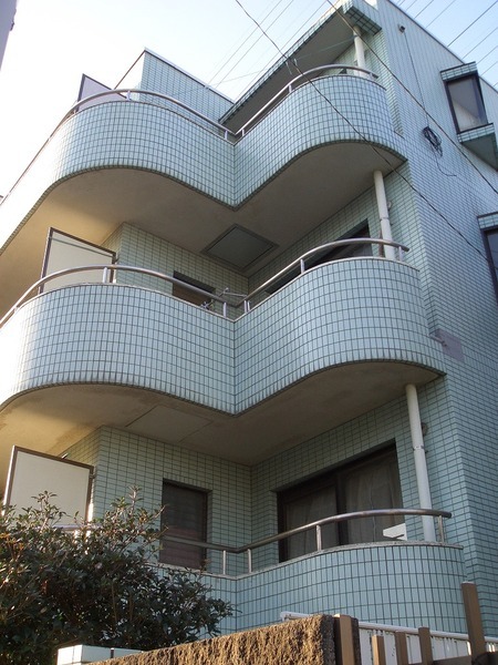 メゾン・ド・エストラード 外観