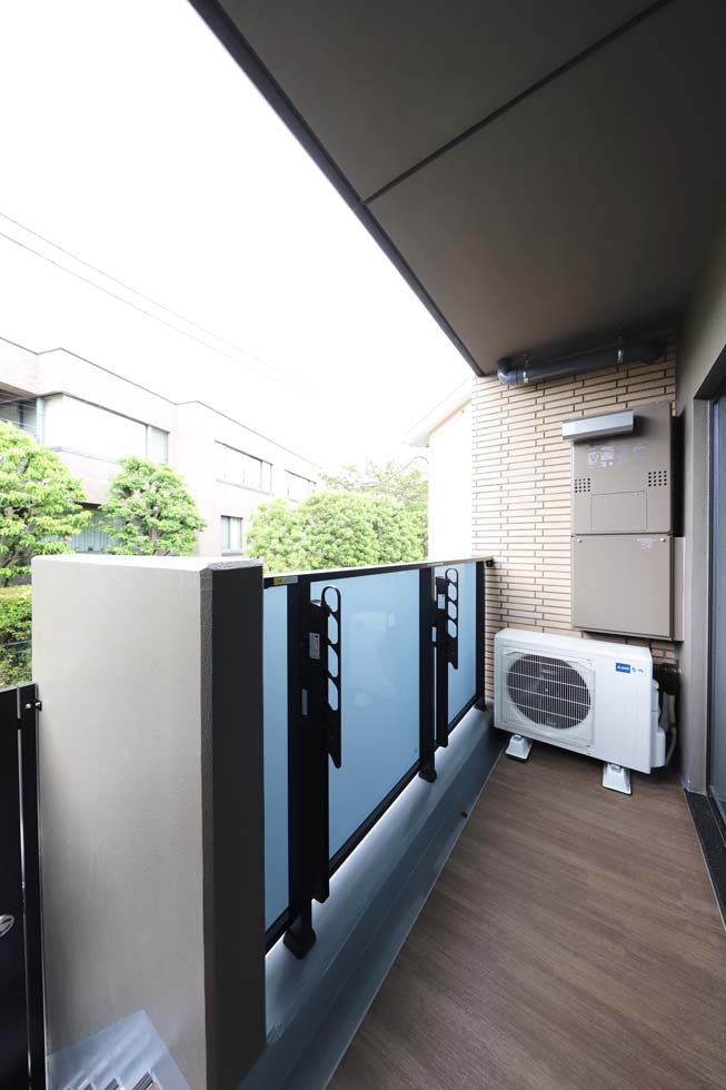 レジデンス桜新町ガーデン1階 内観