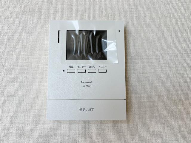 ラーバンコート大宮土屋206号室 カメラ付インターホン