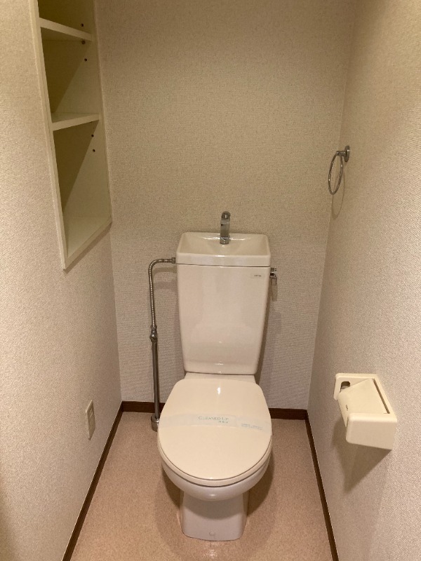 フォーレストビル8階 トイレ