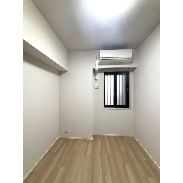 ザ・パークハウス南行徳 洋室5帖　2026年2月撮影