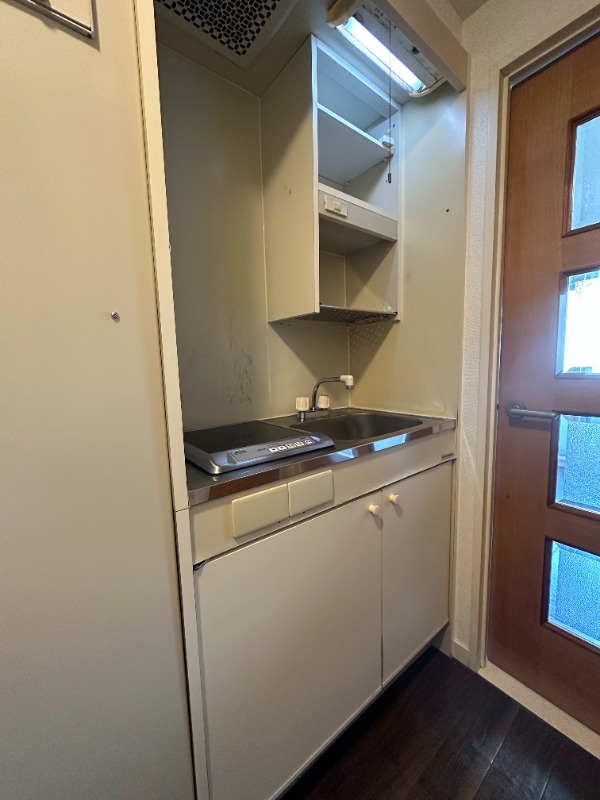 協和コーポ９5階 ※写真は別部屋