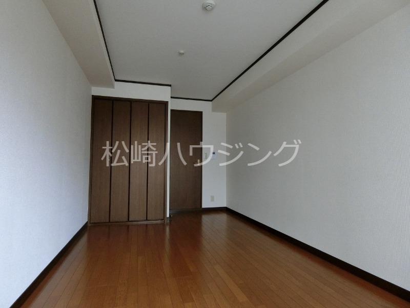 ストロベリーフィールド 内観