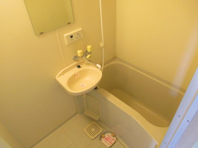 コンフォース喜 バス