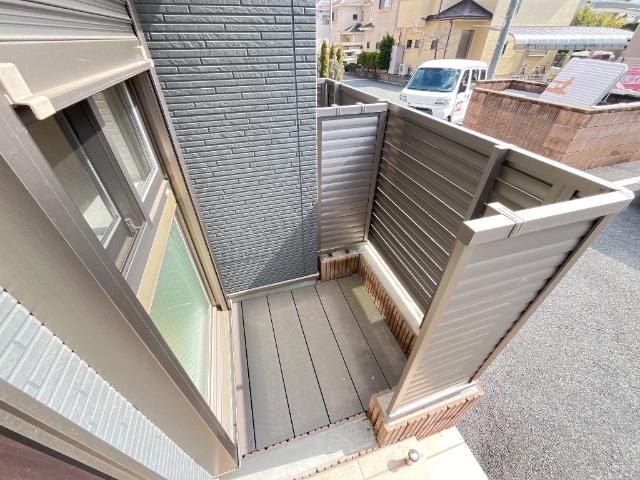 アイル八王子102号室 ベランダ