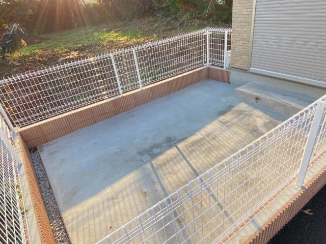 セレーノ川和102号室 専用庭