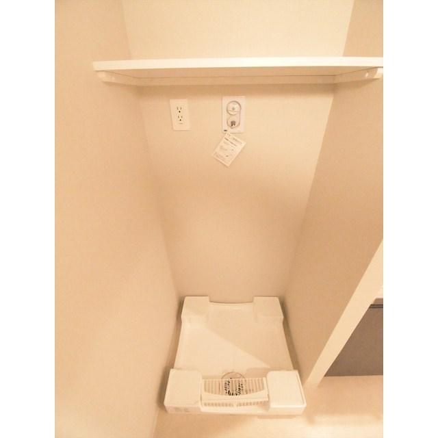 コスモグラシア池田山1301号室 室内洗濯機置場