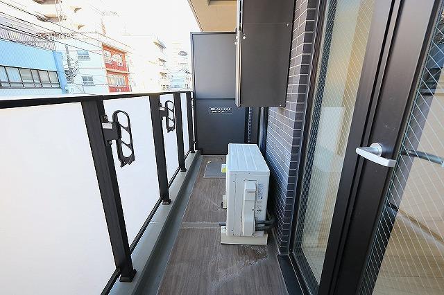 ・ALTERNA浅草 バルコニー