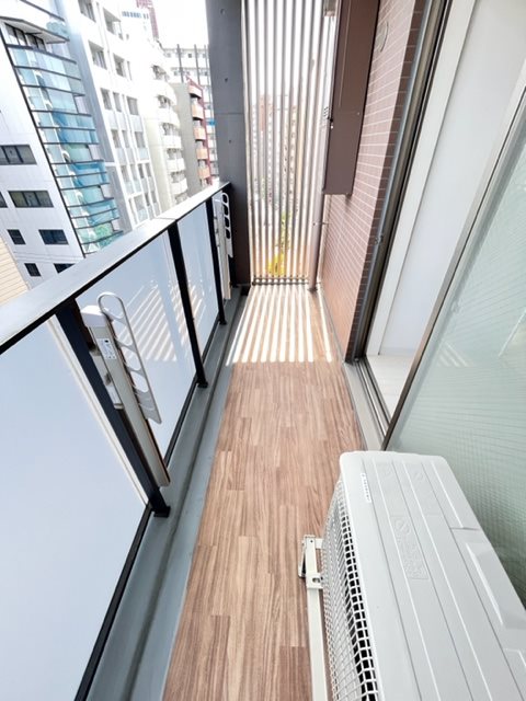 レジディア三軒茶屋Ⅲ6階 バルコニー