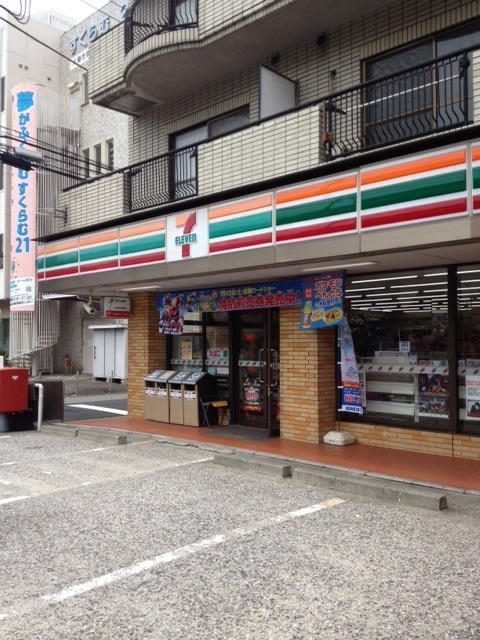 モナークマンション溝の口３ 【コンビニエンスストア】セブンイレブンまで80ｍ