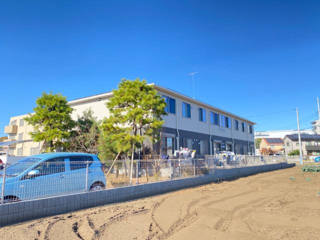 フィオーレ西平山102号室 外観写真（昼）