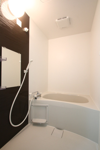 ＣＢ東川口ルノン1階 お風呂