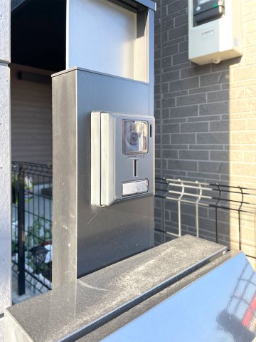 領家2丁目戸建 エントランス