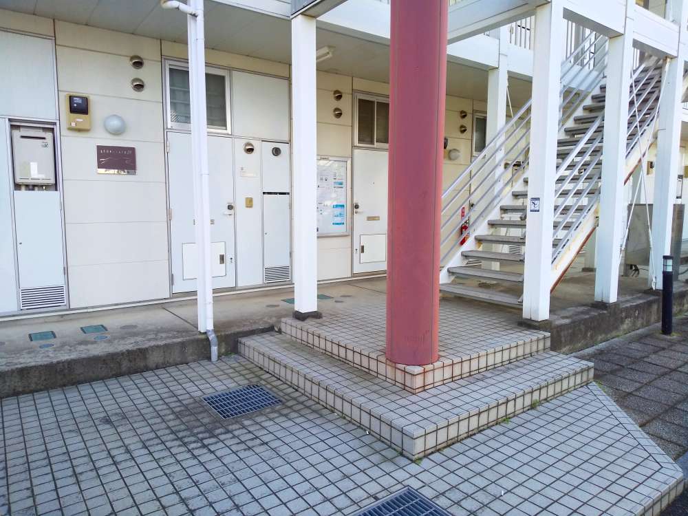 レオパレスアルシオネ飛路105号室 周辺