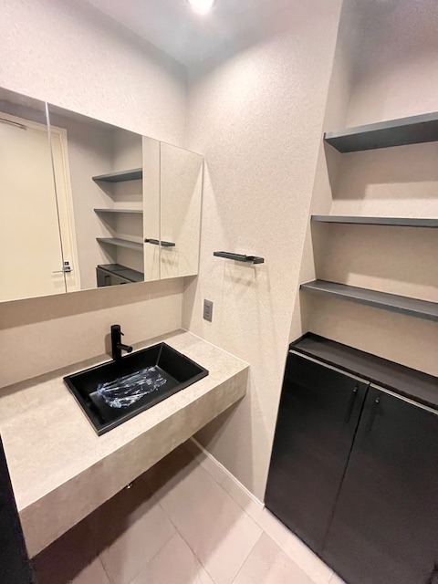 レジディア西麻布2階 洗面