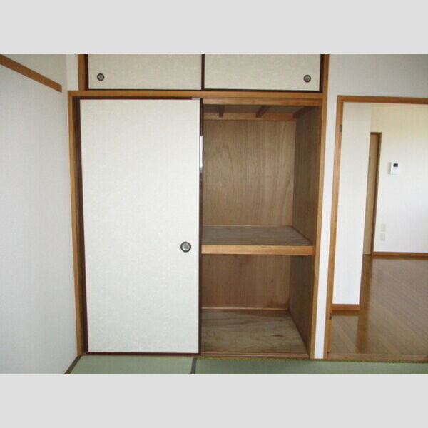 エーヴィゲス市川601号室 同建物別部屋の参考画像