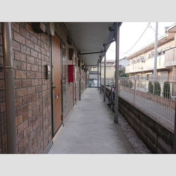 ルミエール エントランス