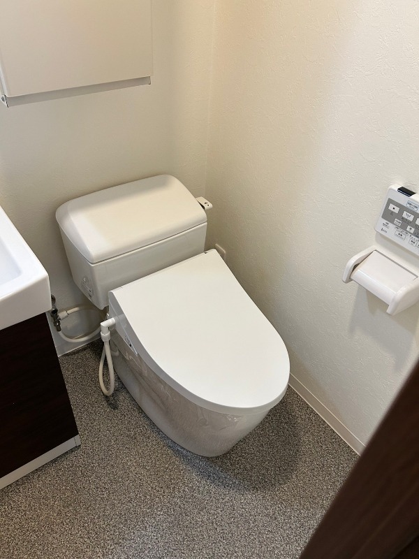 リノ西落合1階 トイレ